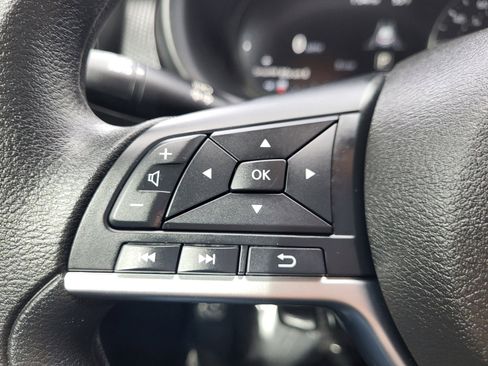 Used 2024 Nissan Kicks SV image 26