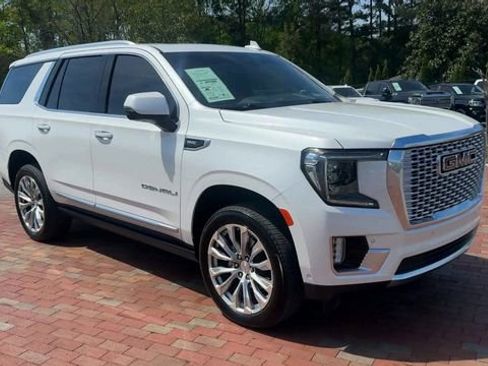 Used 2024 GMC Yukon Denali w/ Denali Reserve Package AWD/4WD image 5