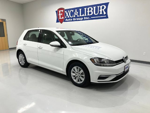Used 2018 Volkswagen Golf S FWD image 8