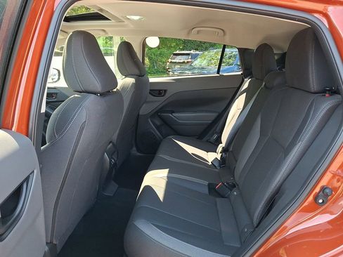 Used 2025 Subaru Crosstrek 2.0i Premium AWD/4WD image 10