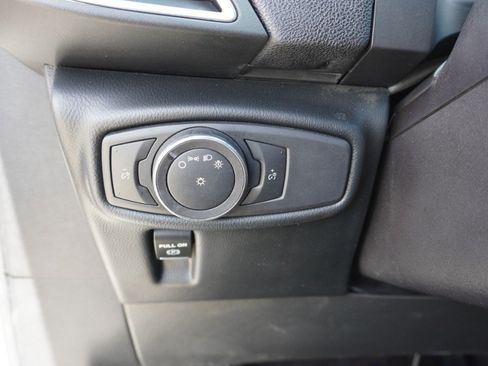 Used 2016 Lincoln MKX Premiere w/ Cargo Accessories Package FWD image 20