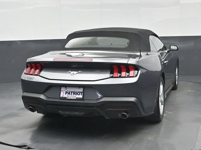 Used 2026 Ford Mustang Premium RWD image 2