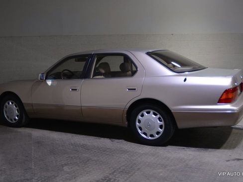 Used 1995 Lexus LS 400 image 4