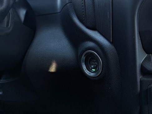 Used 2019 GMC Sierra 1500 Denali w/ Denali Carbonpro Edition image 41