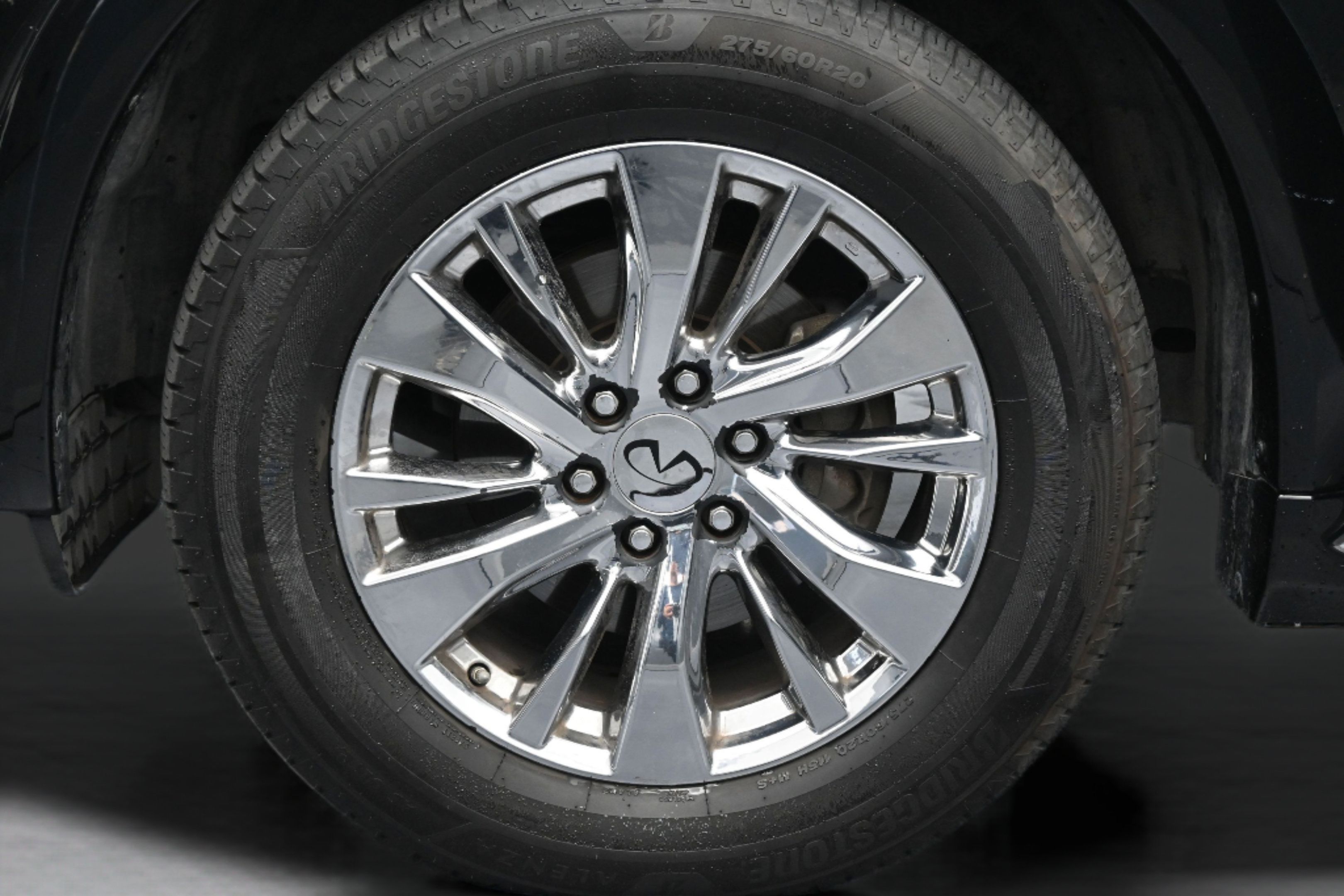 Used 2018 INFINITI QX80 2WD w/ Driver Assistance Package image 10