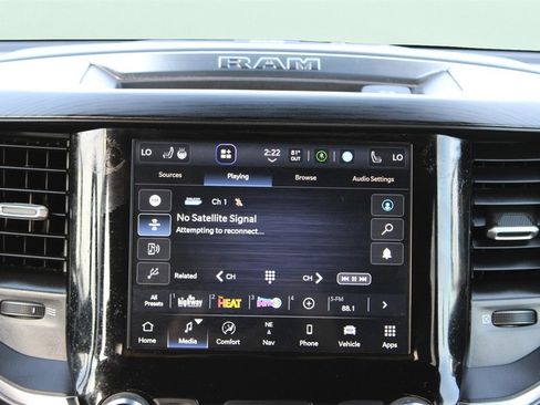 Used 2024 RAM 1500 Laramie image 19