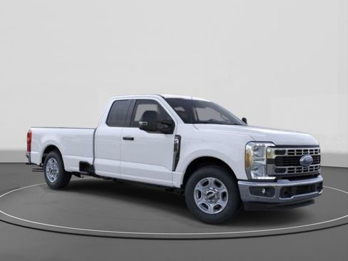 New 2026 Ford F250 XLT w/ Camper Package RWD image 7
