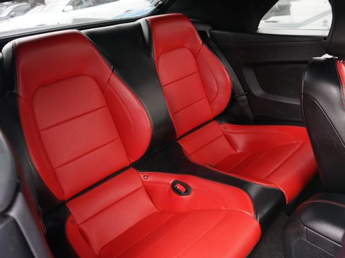 Used 2015 Ford Mustang GT Premium w/ Equipment Group 401A RWD image 14