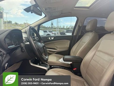 Used 2018 Ford EcoSport Titanium image 7