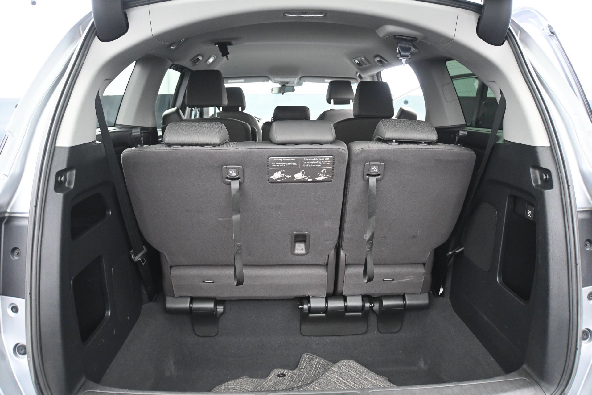 Used 2020 Honda Odyssey EX image 16