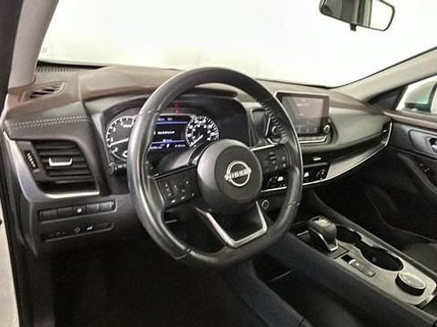 Used 2023 Nissan Rogue SV w/ SV Premium B Package AWD/4WD image 13