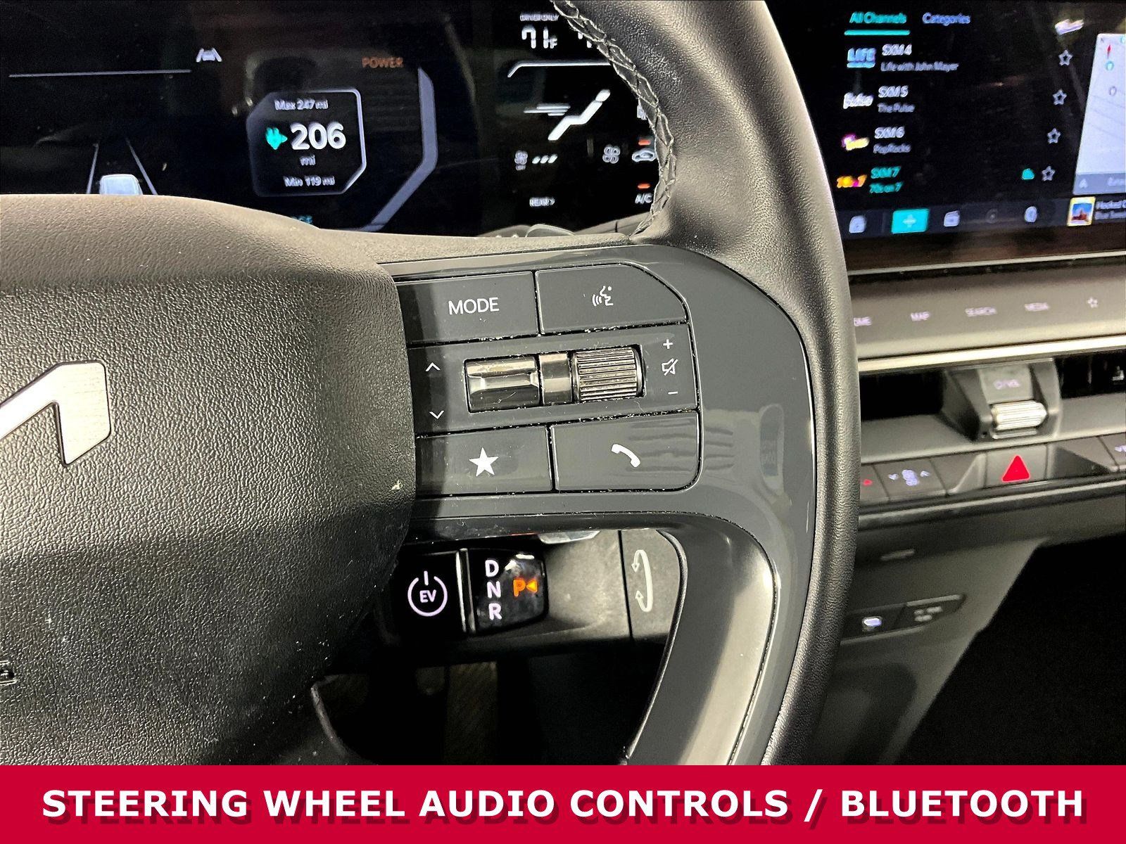 Used 2025 Kia EV9 Wind AWD/4WD image 11