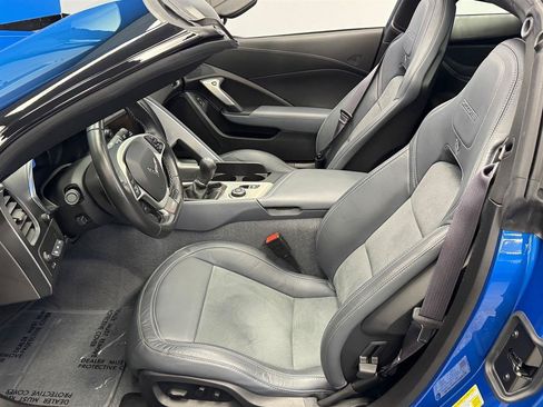 Used 2015 Chevrolet Corvette Z06 w/ Z07 Performance Package RWD image 20