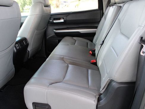 Used 2014 Toyota Tundra SR5 w/ SR5 Upgrade Package AWD/4WD image 13