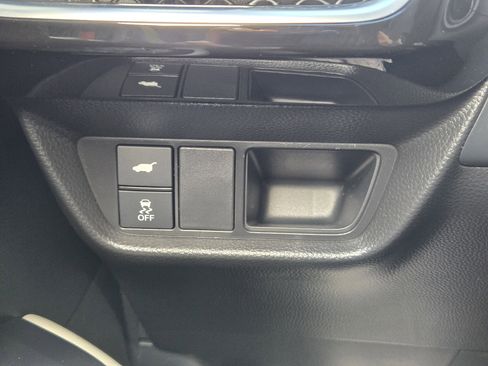 Certified 2025 Acura ADX A-Spec image 24