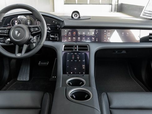 Used 2025 Porsche Taycan Turbo image 25