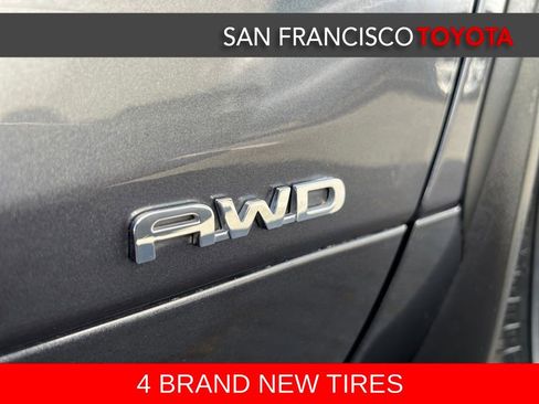 Used 2023 Toyota Highlander Limited image 11