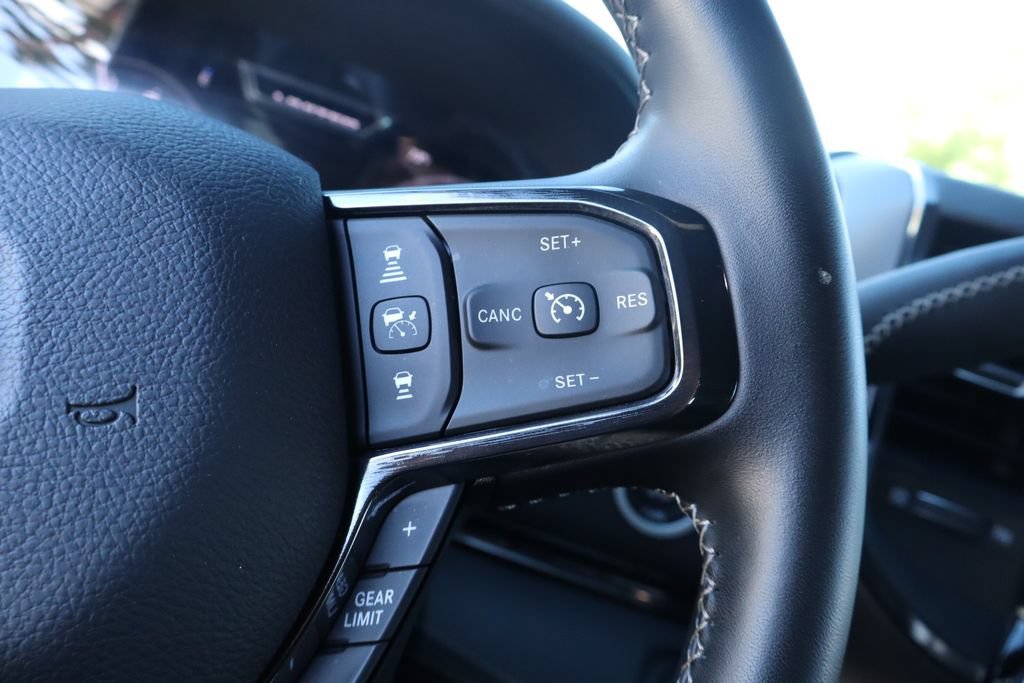 Used 2024 RAM 2500 Limited AWD/4WD image 23