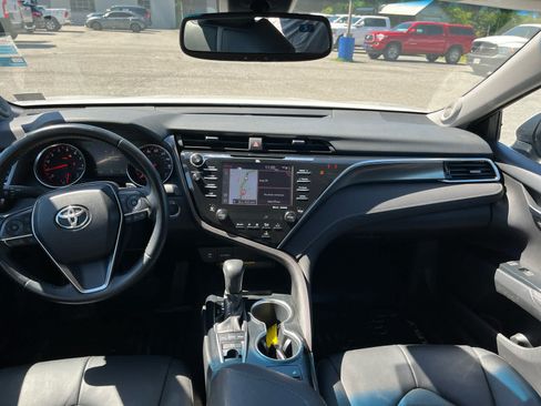 Used 2018 Toyota Camry XSE w/ Driver Assist Package FWD image 28