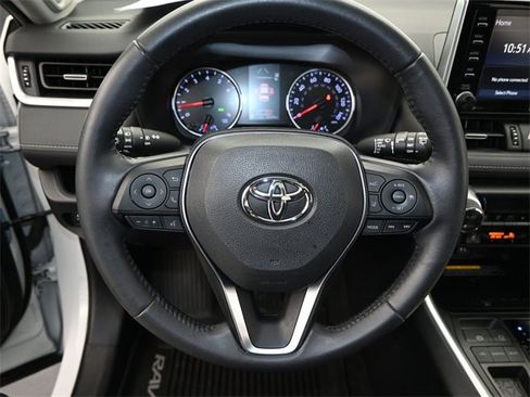 Used 2019 Toyota RAV4 XLE Premium w/ Advanced Technology Package image 7