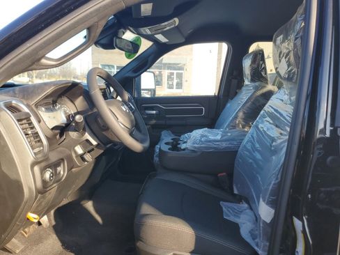 Used 2025 RAM 2500 Big Horn image 5
