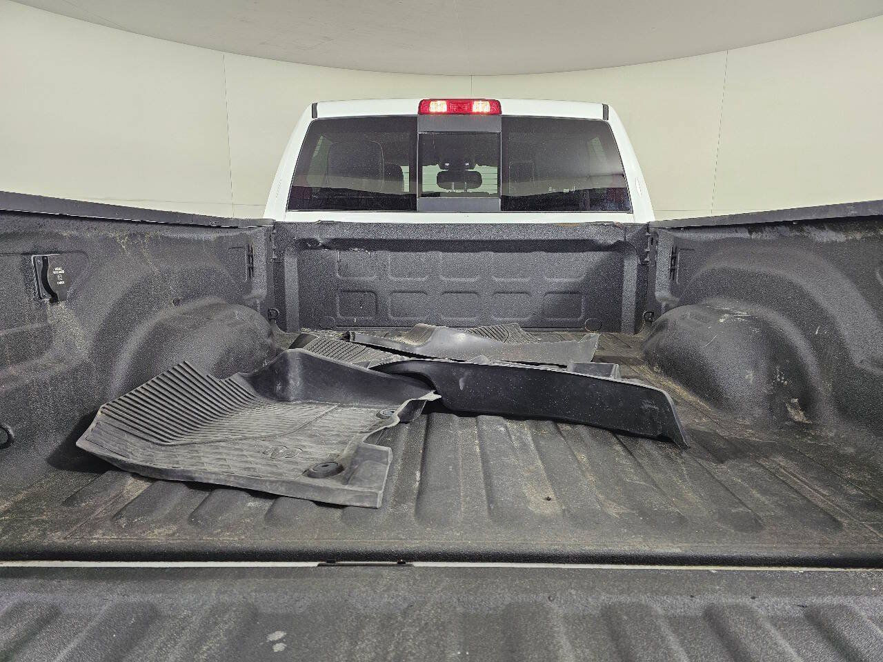 Used 2023 RAM 2500 Laramie AWD/4WD image 9