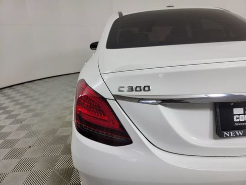 Certified 2019 Mercedes-Benz C 300 4MATIC Sedan image 10