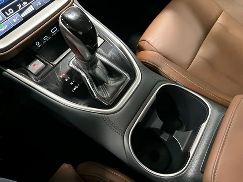 Certified 2024 Subaru Outback Touring XT AWD/4WD image 25