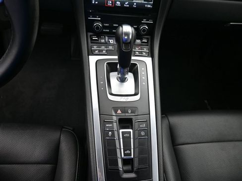 Used 2017 Porsche 718 Boxster image 14