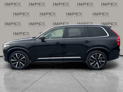 Used 2024 Volvo XC90 B6 Ultimate w/ Lounge Package image 2