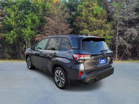 Certified 2025 Subaru Forester Touring w/ Popular Package - Touring AWD/4WD image 21