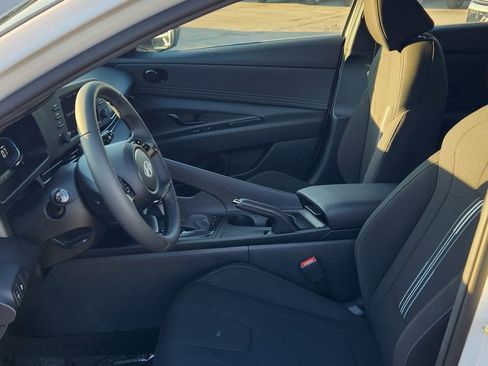 New 2025 Hyundai Elantra Sport image 10