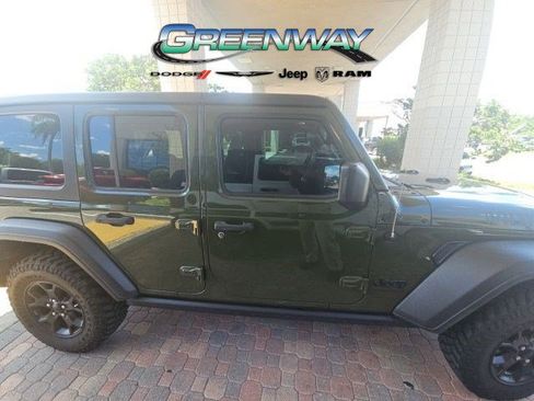 Used 2021 Jeep Wrangler Unlimited Sport AWD/4WD image 4