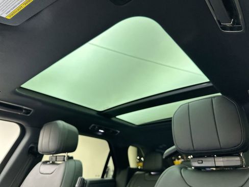 New 2026 Land Rover Range Rover Sport Dynamic SE image 11