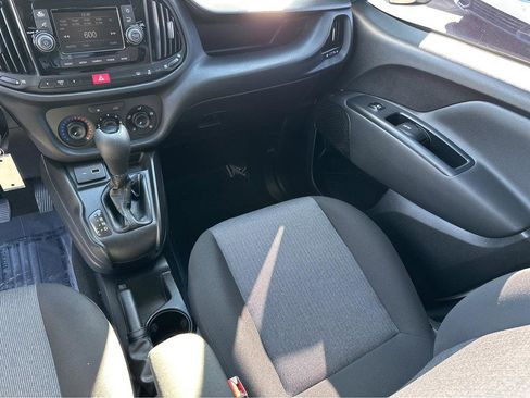 Used 2022 RAM ProMaster City Tradesman w/ Window Group 04 image 15