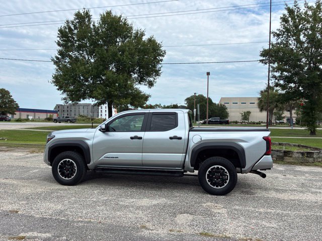 Used 2025 Toyota Tacoma TRD Off-Road w/ TRD Off Road Upgrade Package AWD/4WD image 6