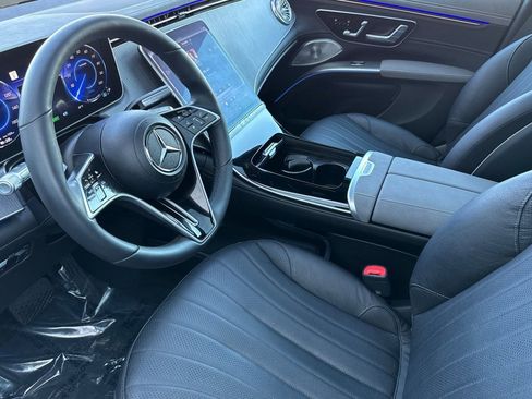 Used 2023 Mercedes-Benz EQS 450+ 4MATIC SUV image 4