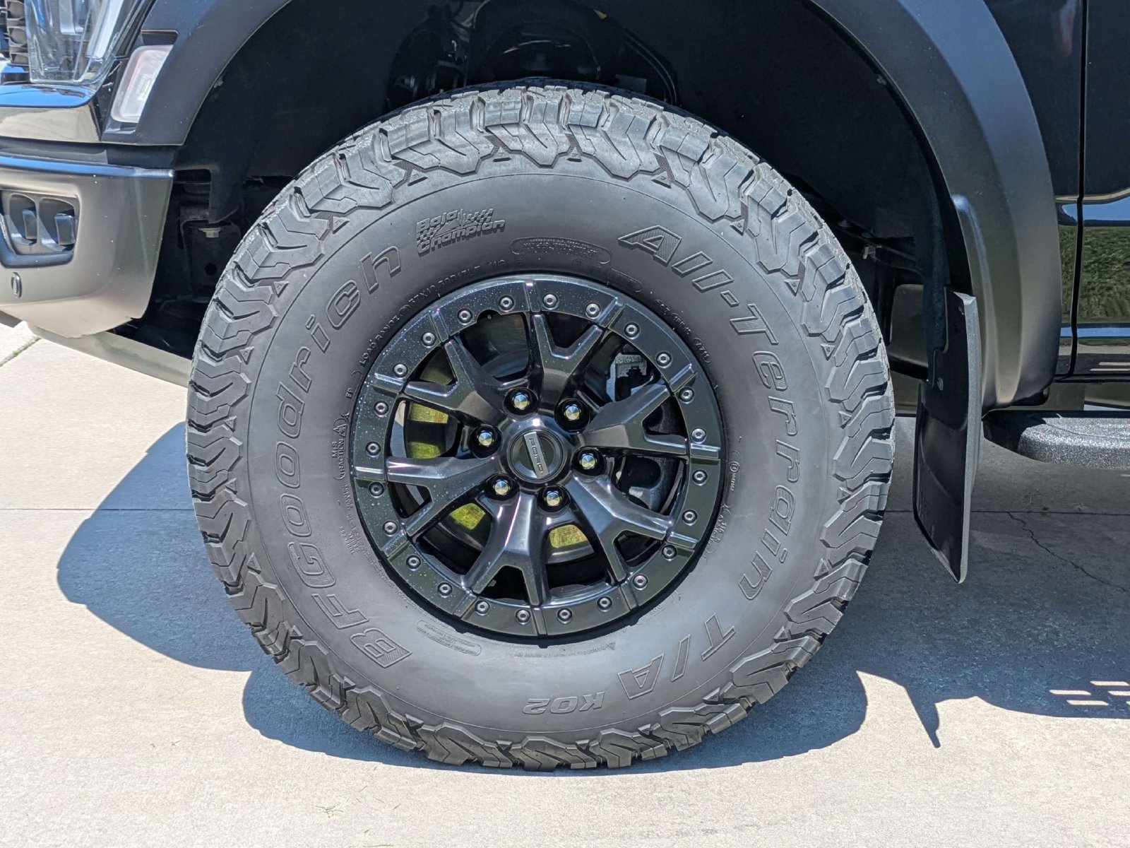 Certified 2023 Ford F150 Raptor w/ Equipment Group 802A Raptor R AWD/4WD image 5