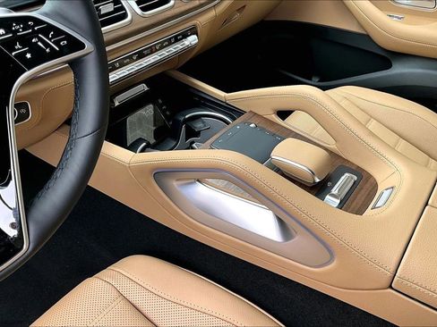 New 2026 Mercedes-Benz GLE 580 4MATIC image 8