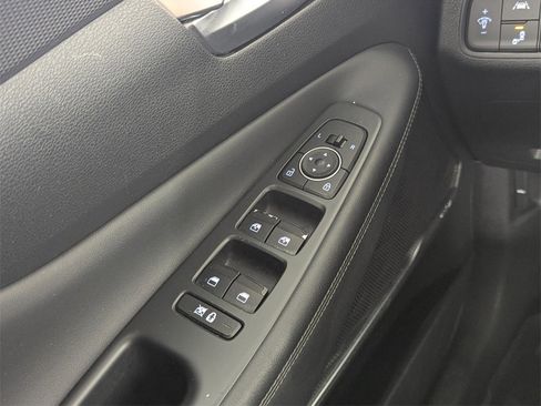 Used 2020 Hyundai Santa Fe Limited image 15