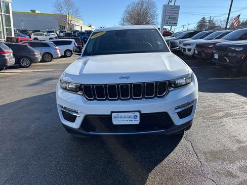 Certified 2023 Jeep Grand Cherokee Limited w/ Luxury Tech Group II AWD/4WD image 2