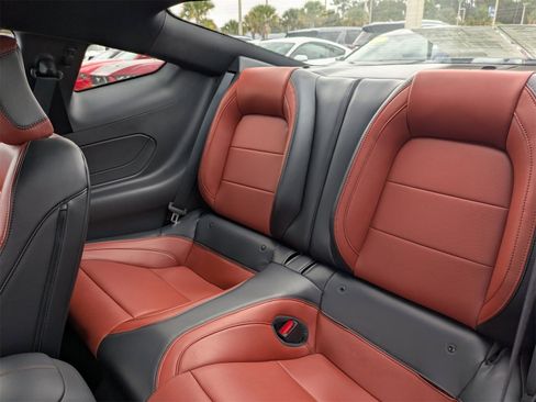 Used 2024 Ford Mustang GT Premium image 13