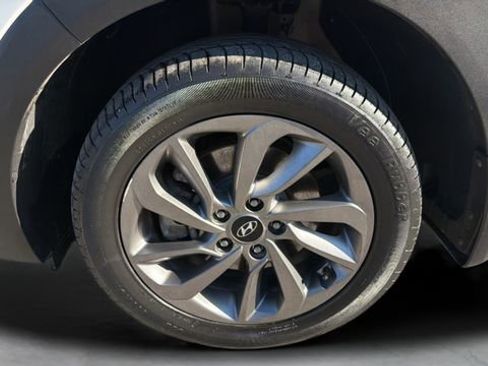 Used 2018 Hyundai Tucson SEL Plus w/ Cargo Package image 28