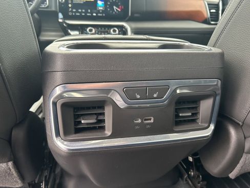Used 2022 GMC Sierra 1500 Denali AWD/4WD image 20