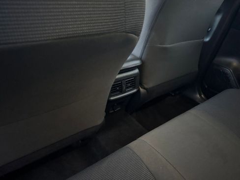 Used 2025 Toyota RAV4 LE image 28