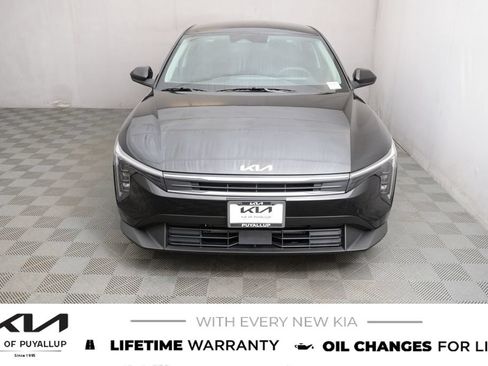 New 2026 Kia K4 FWD image 2