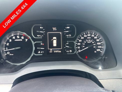 Certified 2018 Toyota Tundra SR5 w/ SR5 Upgrade Package AWD/4WD image 12