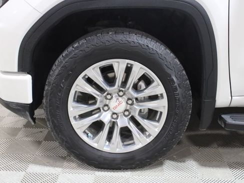 Used 2025 GMC Sierra 1500 Denali AWD/4WD image 44