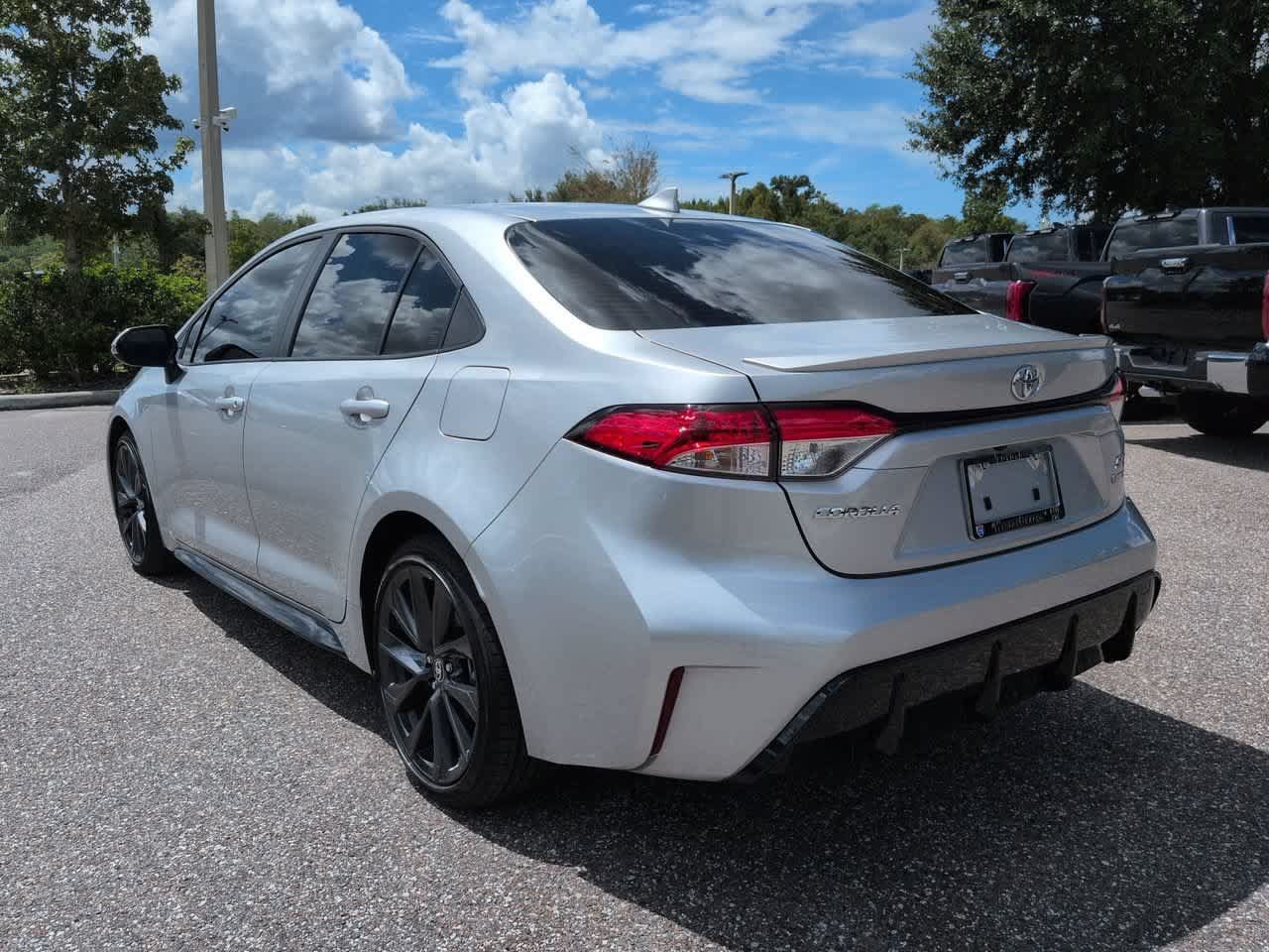 Certified 2026 Toyota Corolla SE FWD image 4