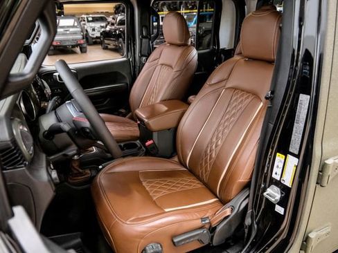 Used 2020 Jeep Gladiator Rubicon image 70